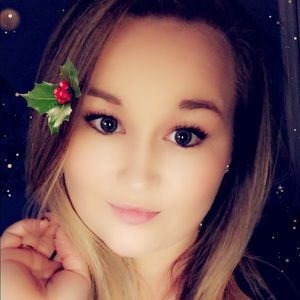 Meet your Posher, Candice